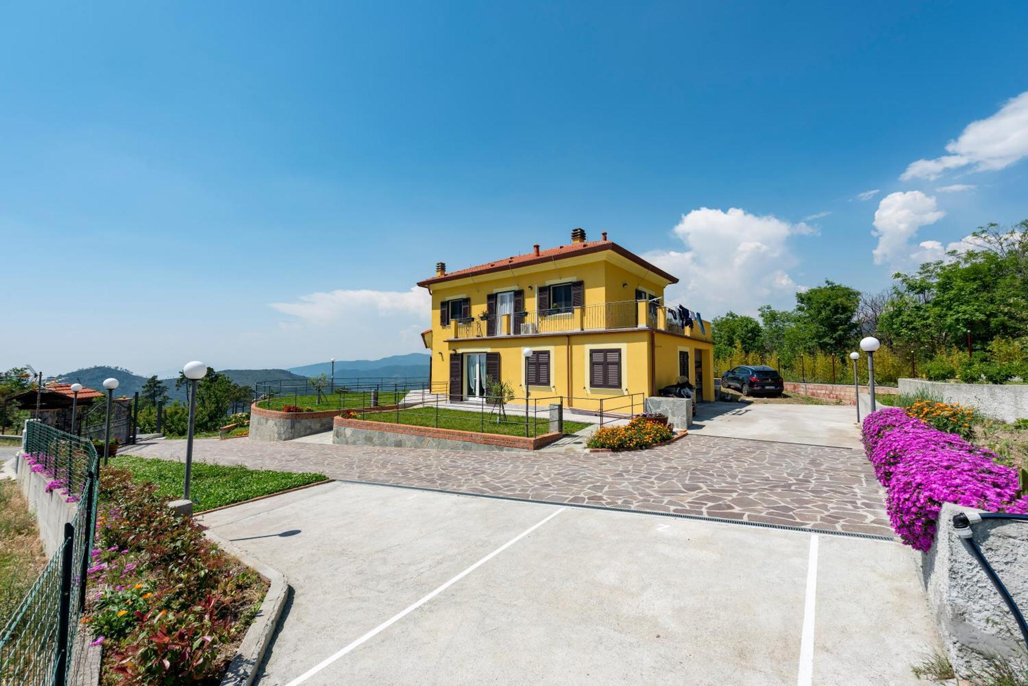 Joivy Villa Guanna - Charming Flat With Garden Bracco Kültér fotó